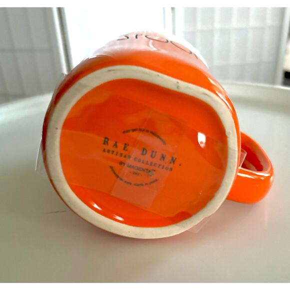 Rae Dunn Halloween Pumpkin Mug w/ Lid “Spooky” Jack-O-Lantern Orange Ceramic NEW - Picture 4 of 6